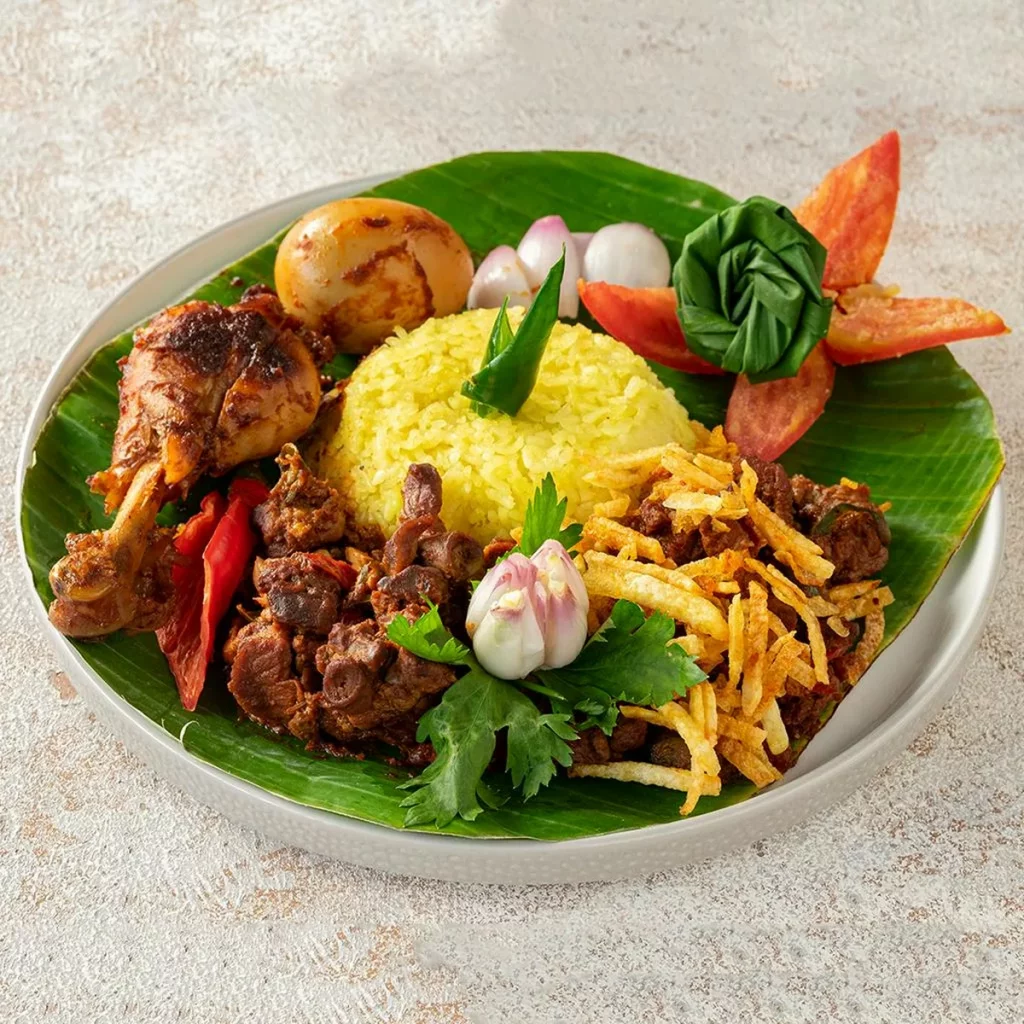 Nasi Kuning Banjar